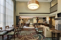 Bar, Cafe and Lounge Staybridge Suites COLUMBUS-DUBLIN, an IHG Hotel