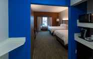 Bilik Tidur 7 Holiday Inn Express & Suites LOUISVILLE SOUTH-HILLVIEW, an IHG Hotel