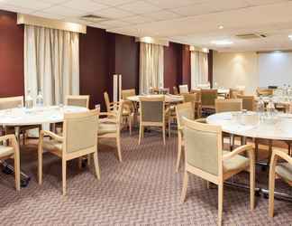 Others 2 Holiday Inn Express LONDON - STANSTED AIRPORT, an IHG Hotel