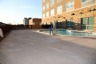 Swimming Pool Holiday Inn Express & Suites WYLIE WEST, an IHG Hotel