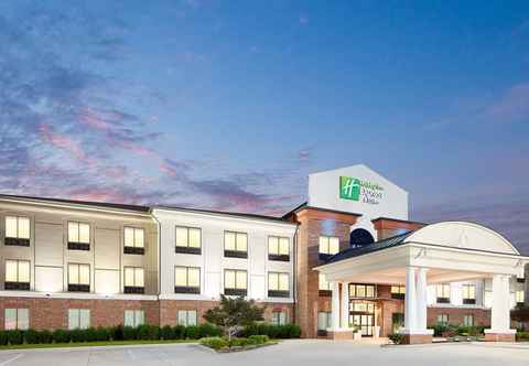 ภายนอกอาคาร Holiday Inn Express & Suites SALEM, an IHG Hotel