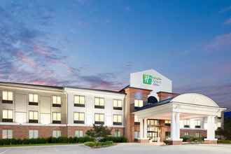 Exterior 4 Holiday Inn Express & Suites SALEM, an IHG Hotel