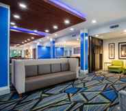 Lobby 4 Holiday Inn Express & Suites DELAND SOUTH, an IHG Hotel
