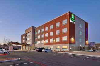 Exterior 4 Holiday Inn Express & Suites EL PASO - SUNLAND PARK AREA, an IHG Hotel