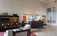 Lobi 2 Holiday Inn Express & Suites OLATHE NORTH, an IHG Hotel