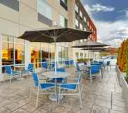 Restoran 6 Holiday Inn Express & Suites MIDDLETOWN - GOSHEN, an IHG Hotel