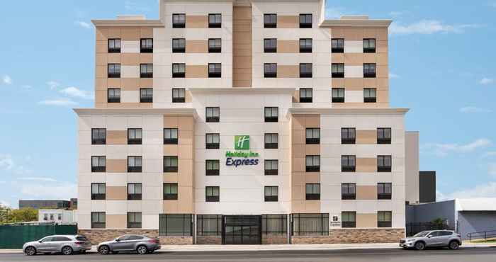 Luar Bangunan Holiday Inn Express JAMAICA - JFK AIRTRAIN - NYC, an IHG Hotel