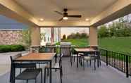 Common Space 2 Candlewood Suites SPRINGFIELD