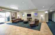 Lobi 7 Candlewood Suites SUMTER