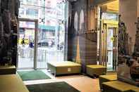 Lobi Holiday Inn NEW YORK CITY - TIMES SQUARE, an IHG Hotel