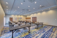 Functional Hall Holiday Inn Express & Suites CHARLOTTE SOUTHWEST, an IHG Hotel