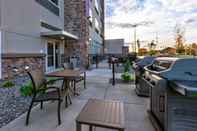 Ruang untuk Umum Holiday Inn Express & Suites EAU CLAIRE WEST I-94, an IHG Hotel