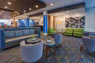 Lobi 4 Holiday Inn Express & Suites EAU CLAIRE WEST I-94, an IHG Hotel