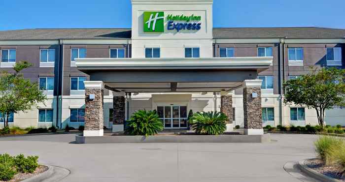 Bên ngoài Holiday Inn Express ATMORE NORTH, an IHG Hotel