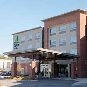 Hotel Exterior 1 Holiday Inn Express & Suites SUMMERVILLE by IHG, an IHG Hotel, Hotel Museum Summerville Dorchester