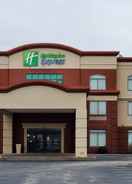 EXTERIOR_BUILDING Holiday Inn Express St. Louis Arpt - Maryland Hgts, an IHG Hotel