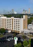 VIEW_ATTRACTIONS NIAGARA FALLS-SCENIC DOWNTOWN, an IHG Hotel