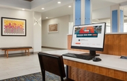 Functional Hall 4 Holiday Inn Express & Suites MERCED - YOSEMITE NATL PK AREA, an IHG Hotel