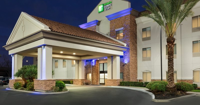 Exterior Holiday Inn Express & Suites MERCED - YOSEMITE NATL PK AREA, an IHG Hotel