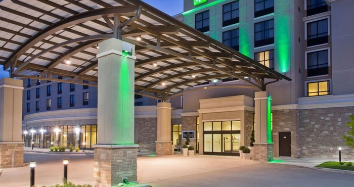 Exterior Holiday Inn CLARKSVILLE NORTHEAST, an IHG Hotel