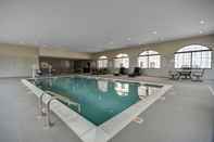 Swimming Pool Staybridge Suites GRAND RAPIDS SW - GRANDVILLE, an IHG Hotel