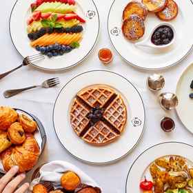 Enjoy a Barclay culinary experience to start off your day1InterContinental Hotels NEW YORK BARCLAY by IHG, an IHG Hotel,纽约市飯店