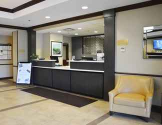 Lobi 2 Candlewood Suites YOUNGSTOWN WEST - AUSTINTOWN