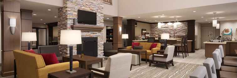 Lobby Staybridge Suites SOUTHGATE – DETROIT AREA, an IHG Hotel