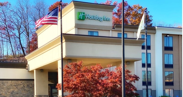 Exterior Holiday Inn DANBURY-BETHEL @ I-84, an IHG Hotel