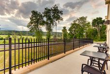 공용 공간 Holiday Inn Express & Suites SAUGERTIES - HUDSON VALLEY by IHG, an IHG Hotel