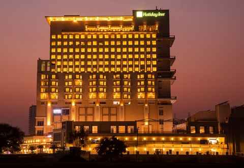 Exterior Holiday Inn GURUGRAM SECTOR 90, an IHG Hotel