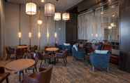 Bar, Kafe, dan Lounge 3 Hotel Indigo COLUMBUS AT RIVERFRONT PLACE, an IHG Hotel