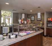 Restoran 4 Staybridge Suites CARLSBAD - SAN DIEGO, an IHG Hotel