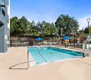 Swimming Pool 6 Staybridge Suites ATLANTA NE - DULUTH, an IHG Hotel