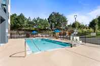 Kolam Renang Staybridge Suites ATLANTA NE - DULUTH, an IHG Hotel