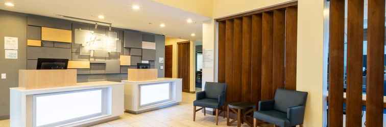 Sảnh chờ Holiday Inn Express ANAHEIM WEST, an IHG Hotel