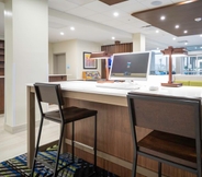 Sảnh chức năng 6 Holiday Inn Express & Suites FORT MYERS AIRPORT, an IHG Hotel