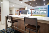 Sảnh chức năng Holiday Inn Express & Suites FORT MYERS AIRPORT, an IHG Hotel