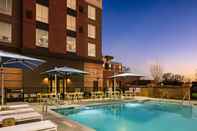 Swimming Pool Crowne Plaza NORTH AUGUSTA, an IHG Hotel