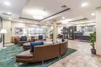 Lobby Candlewood Suites PORTLAND-AIRPORT
