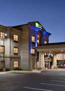 EXTERIOR_BUILDING Holiday Inn Express Hotel and Suites of Opelika/Auburn, an IHG Hotel