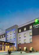 EXTERIOR_BUILDING Holiday Inn Express & Suites ST PETERS, an IHG Hotel
