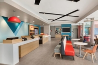 Lobby avid hotel CHICAGO O’HARE – DES PLAINES