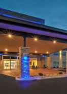 EXTERIOR_BUILDING Holiday Inn Express & Suites MILAN – SANDUSKY AREA, an IHG Hotel