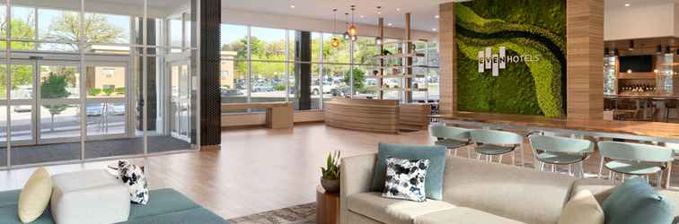 Lobby EVEN Hotel ROCHESTER – MAYO CLINIC AREA