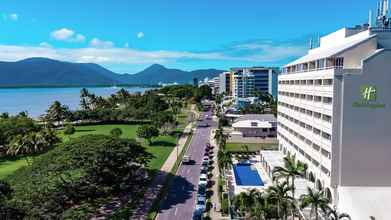 Nearby View and Attractions 4 Holiday Inn CAIRNS HARBOURSIDE, an IHG Hotel