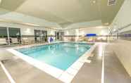 Swimming Pool 7 Holiday Inn Express & Suites DAYTON EAST - BEAVERCREEK, an IHG Hotel