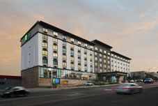 Bangunan Holiday Inn Express & Suites FORT WORTH DOWNTOWN by IHG, an IHG Hotel