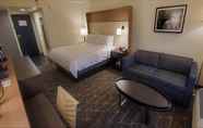 Bedroom 4 Holiday Inn STAUNTON CONFERENCE CENTER, an IHG Hotel
