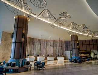 Sảnh chờ 2 Crowne Plaza PHU QUOC STARBAY, an IHG Hotel